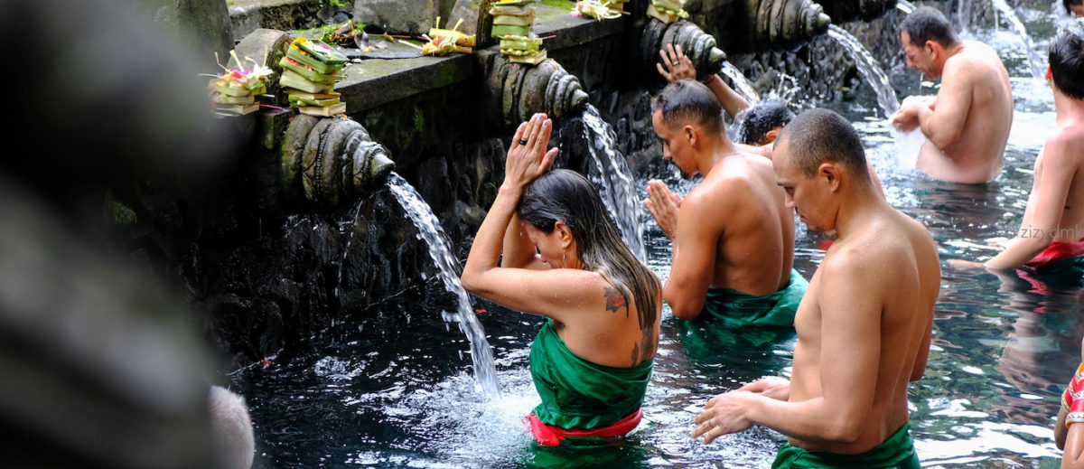 [Bali Trip] Mandi Air Suci di Pura Tirta Empul