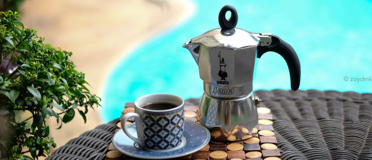 Cara Bikin Kopi Hitam Enak dengan Moka Pot