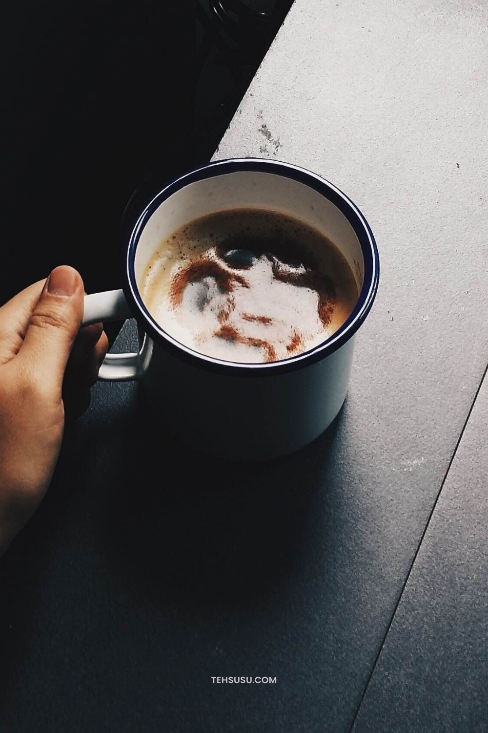 tips mencegah ngantuk saat nyetir dengan minum kopi