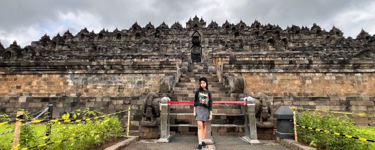 Gak kebagian tiket di Candi Borobudur