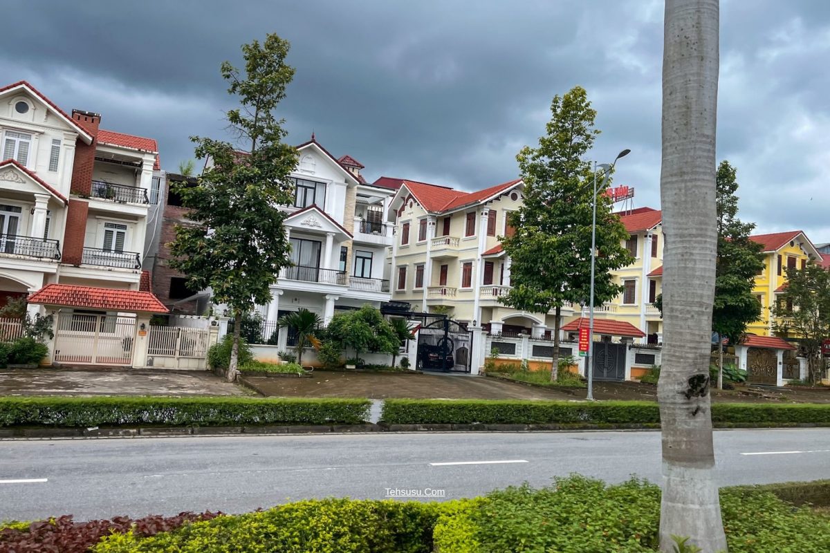 Lauka, Vietnam
