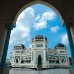 bahasa medan yang unik
